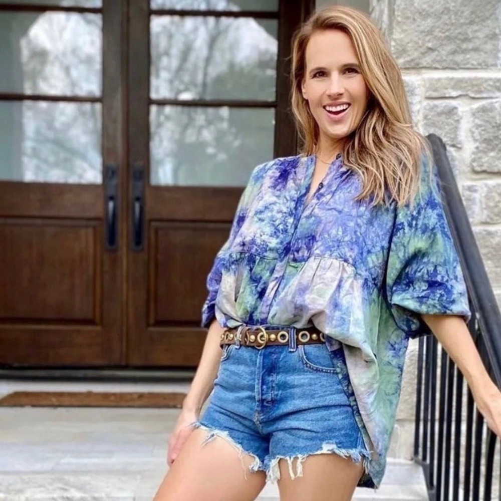 CAbi Olivia Woodstock Tie Dye Linen Blend Tunic Button Down Oversized Top